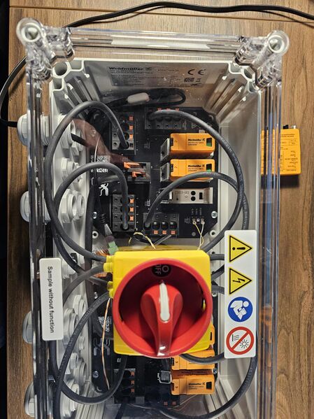 Файл:Media 2 .jpeg