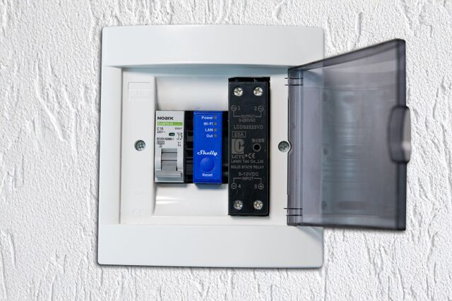 Файл:SSR control 0-10V.jpg