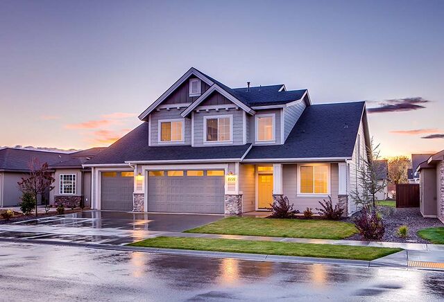 Файл:House at sunset.png