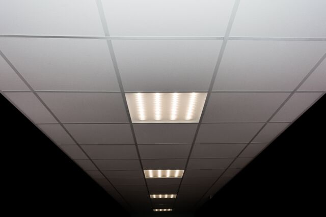 Файл:Led-troffer.jpg